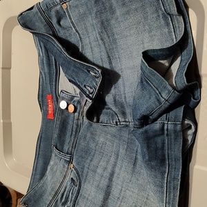 Guess brand shorts size 32